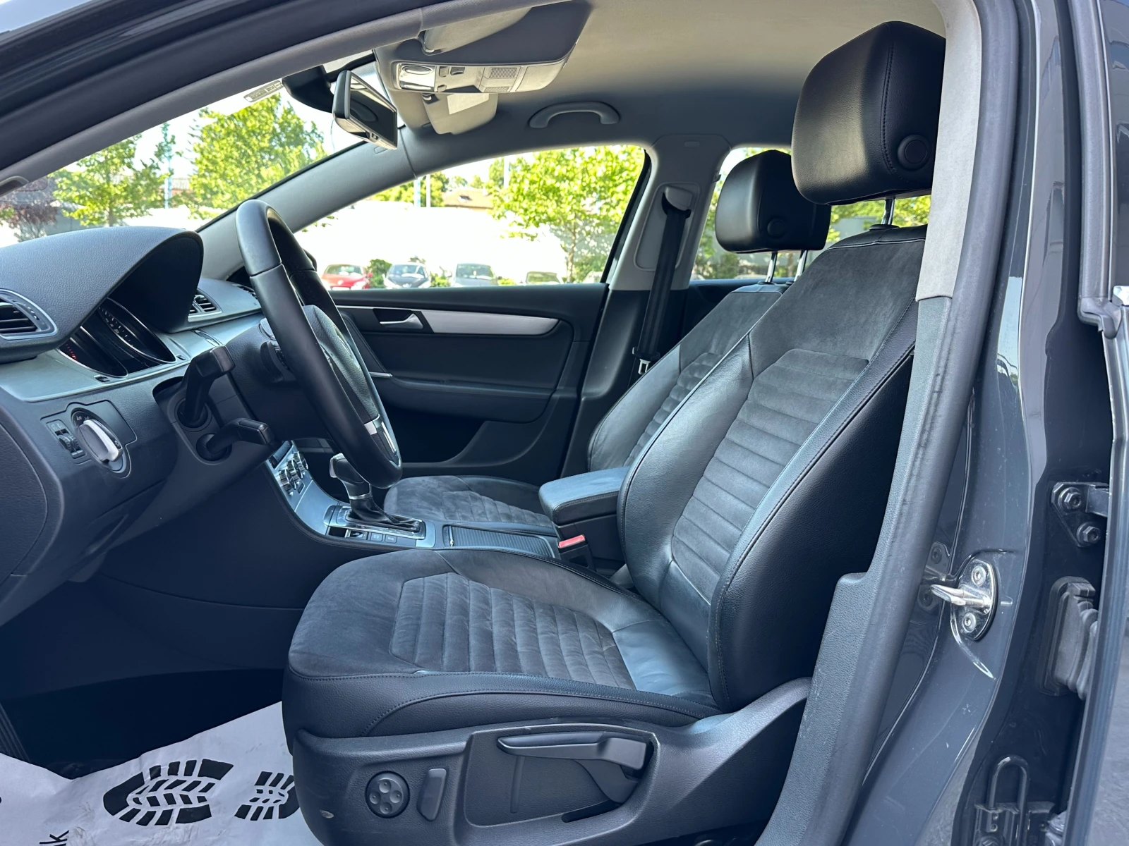 VW Passat 2.0i 211 к.с. - изображение 9