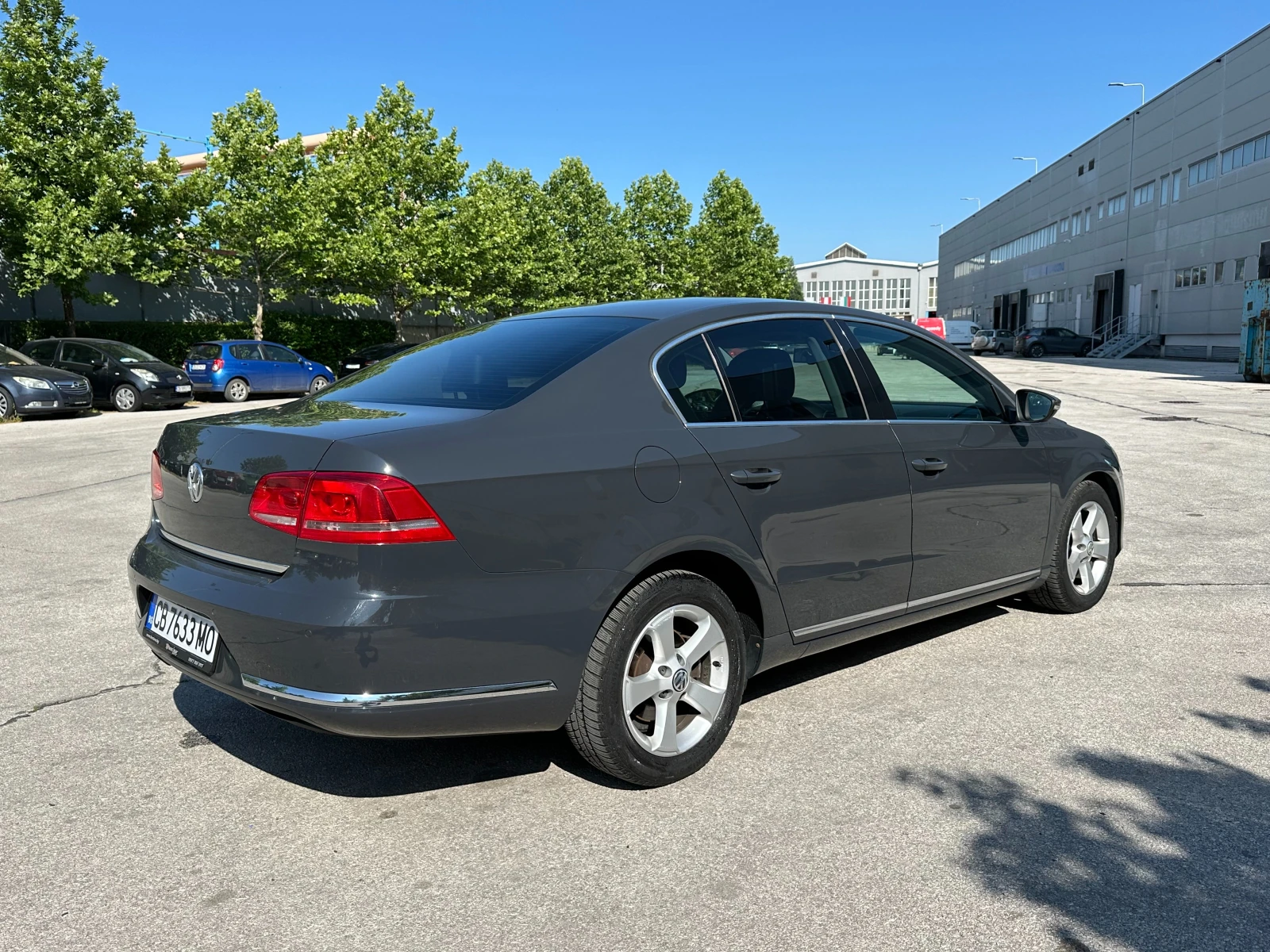 VW Passat 2.0i 211 к.с. - изображение 4