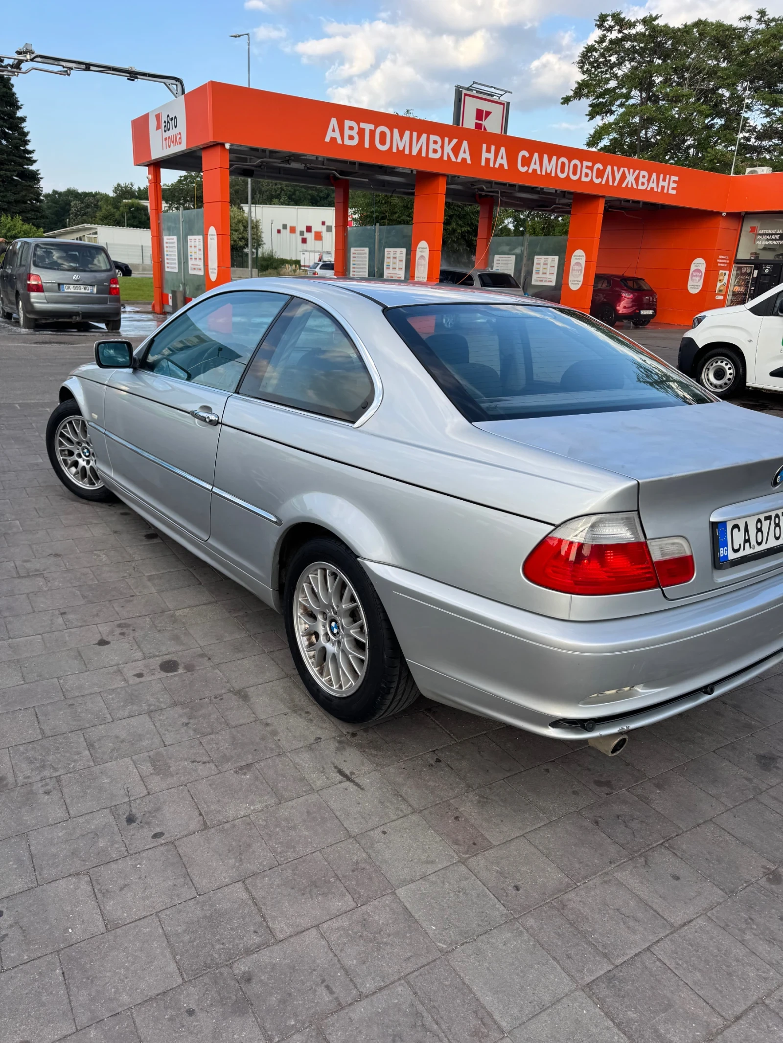 BMW 318  - изображение 4