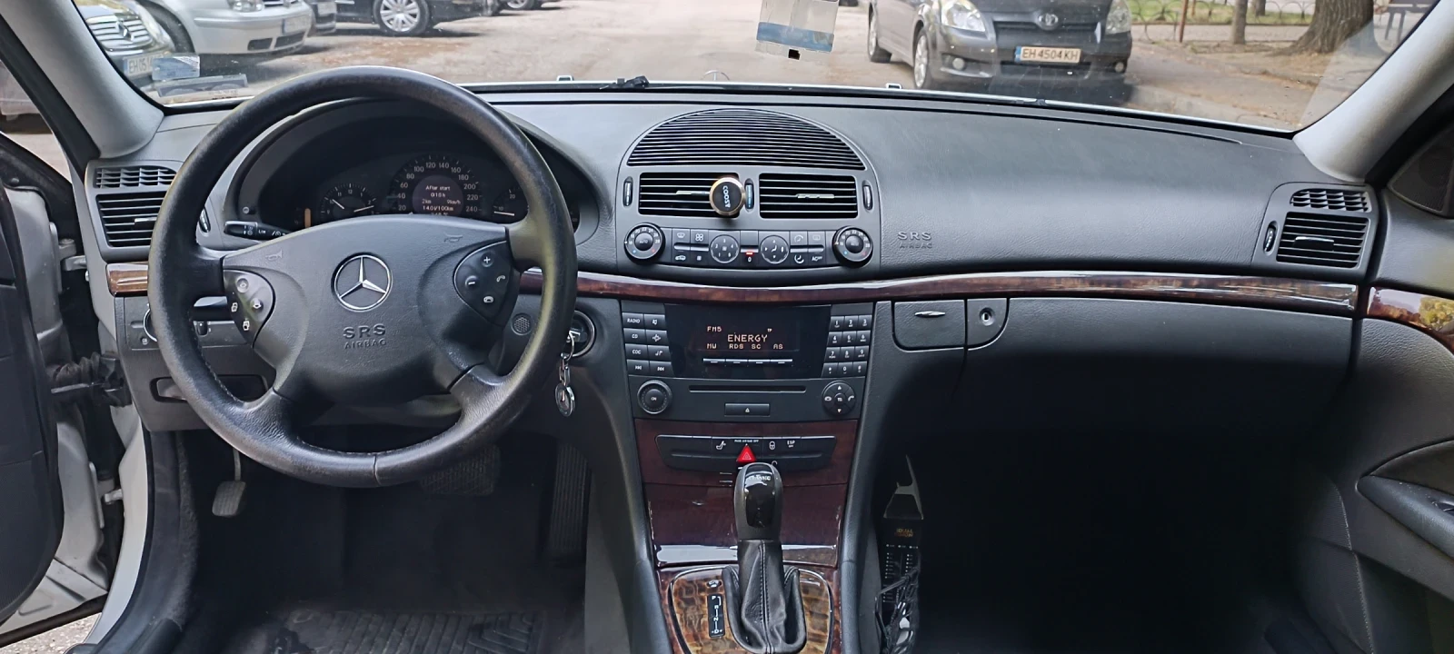 Mercedes-Benz E 270  - изображение 7