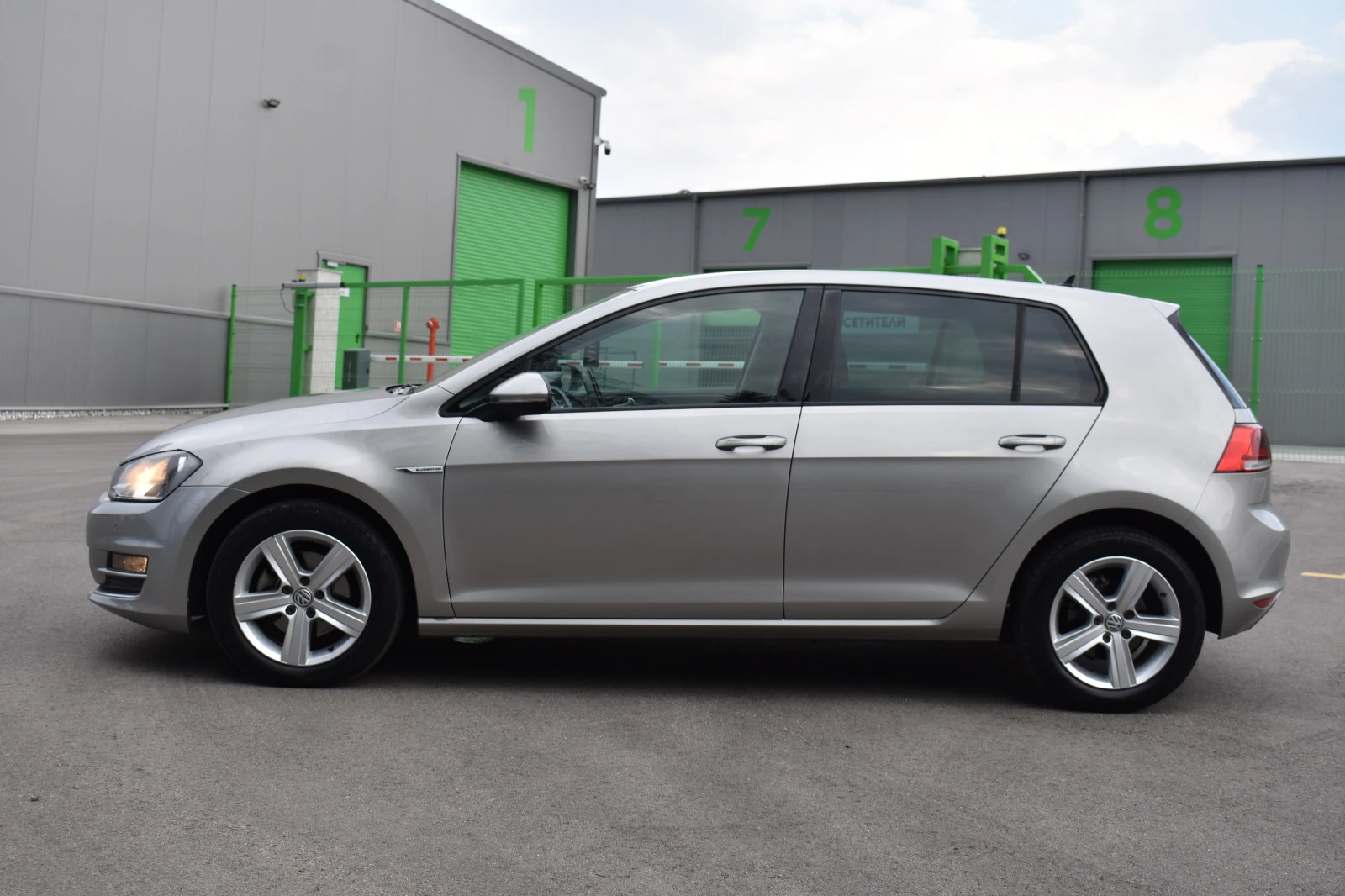 VW Golf 1.4TGI= BLUEMOTION= DSG= HITGHLINE= EURO6= TOП!! - изображение 2