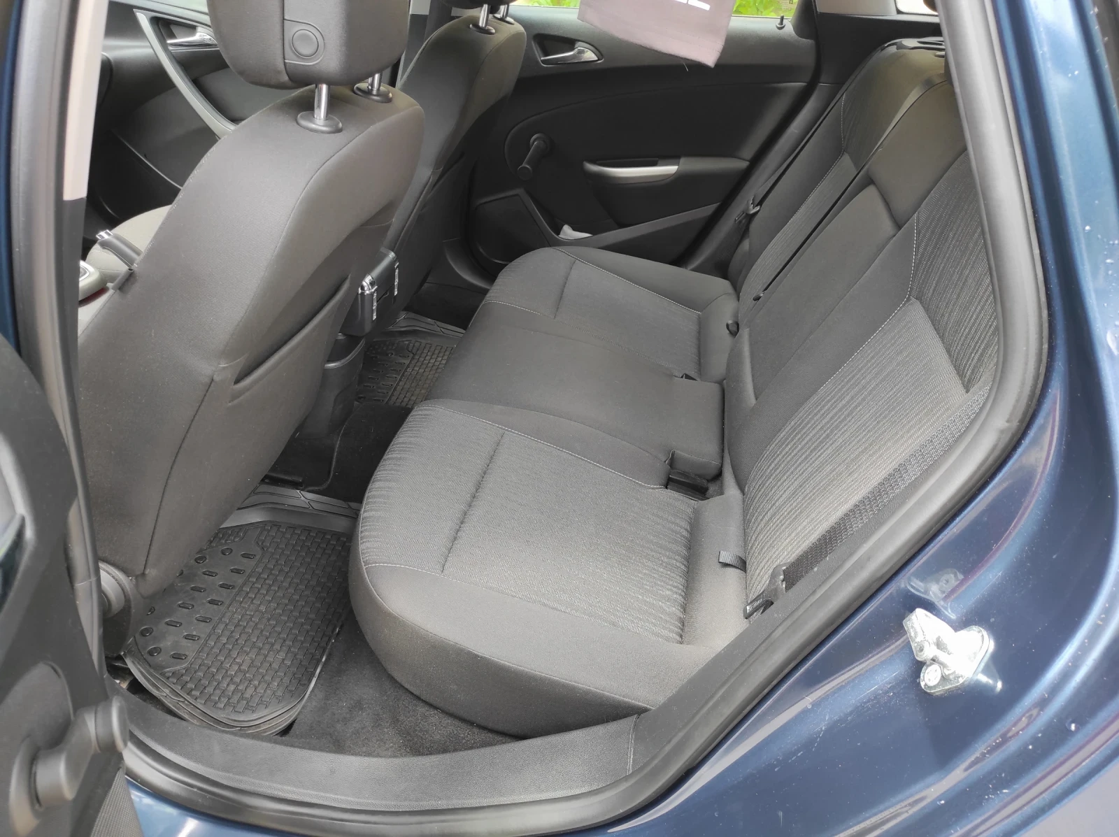 Opel Astra 1.4 turbo  - изображение 10