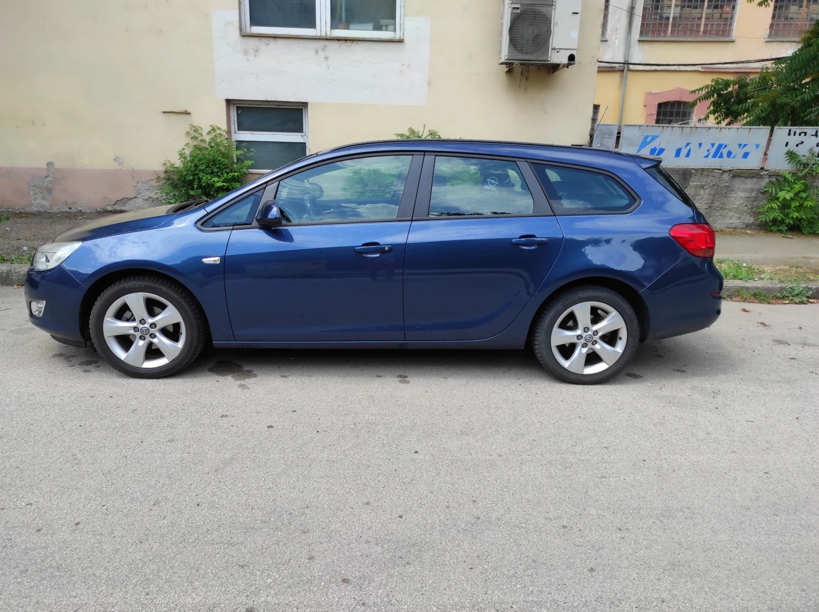 Opel Astra 1.4 turbo  - изображение 4