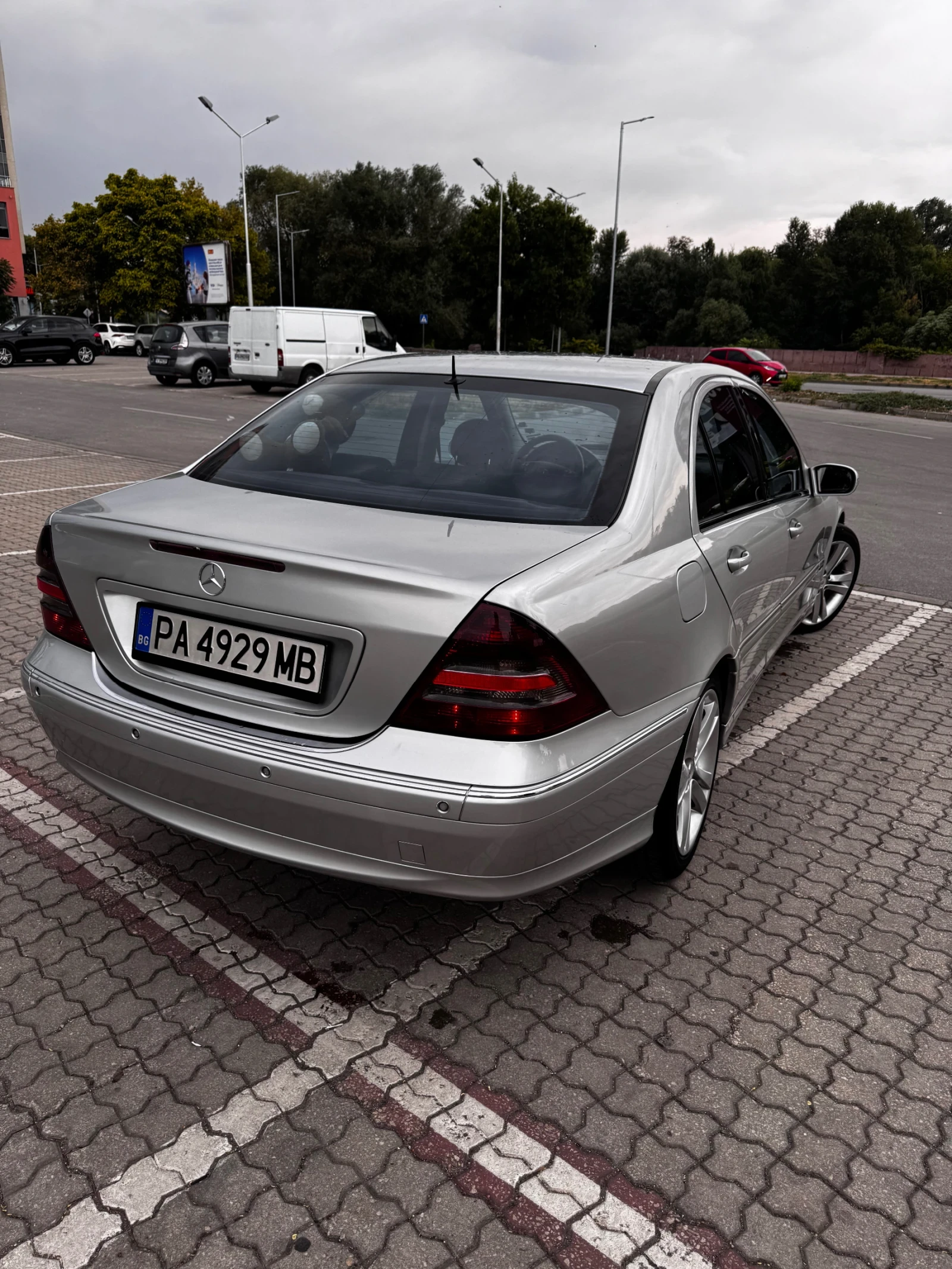 Mercedes-Benz C 270  - изображение 5