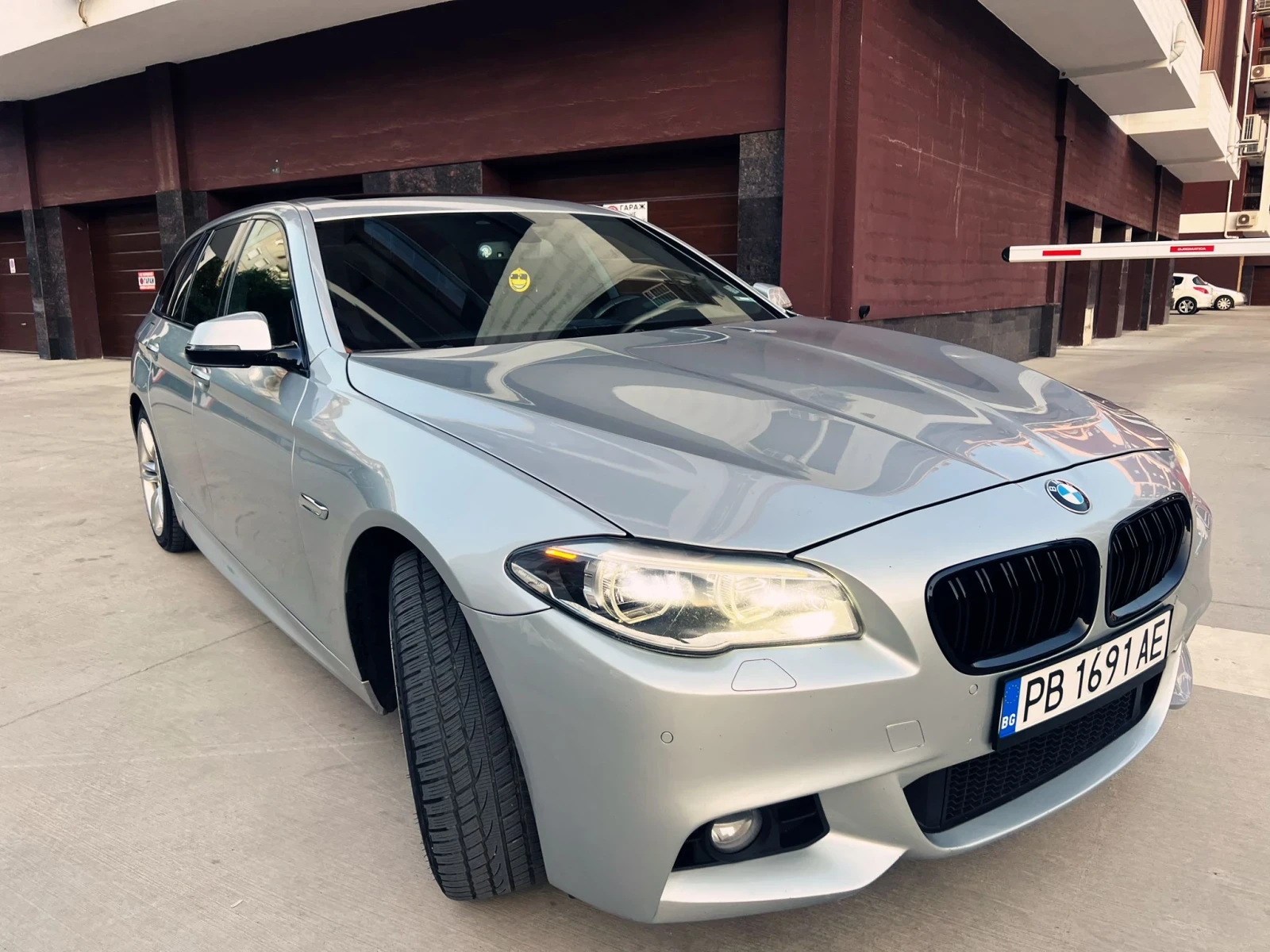 BMW 530 X-Drive M-Pack , LED дигитал F11 face - изображение 8