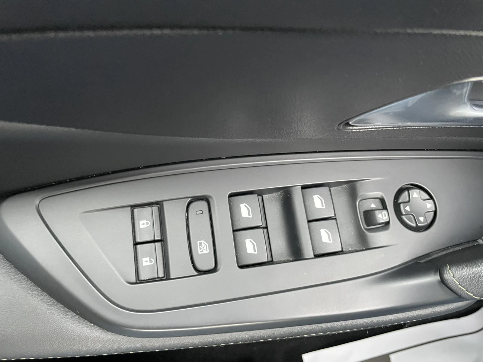 Peugeot 308 GT | Mobile.bg   14