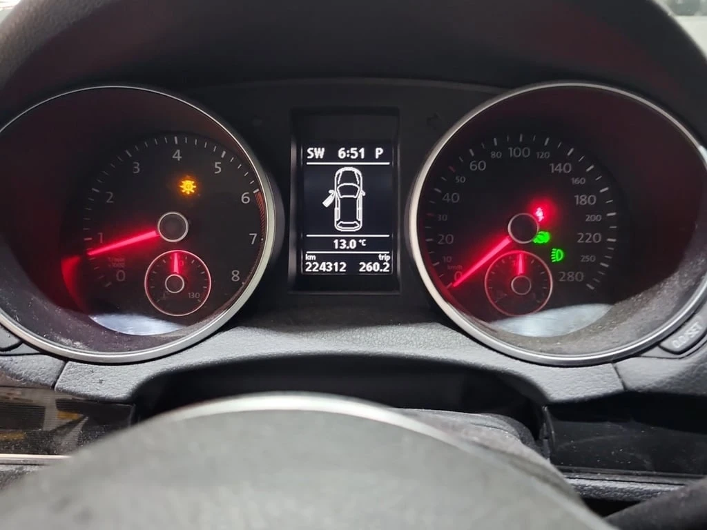 VW Golf * 5DR HB DSG * CARFAX *    | Mobile.bg   9