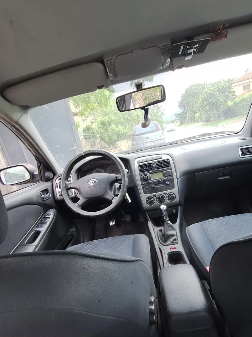 Toyota Avensis  - изображение 5