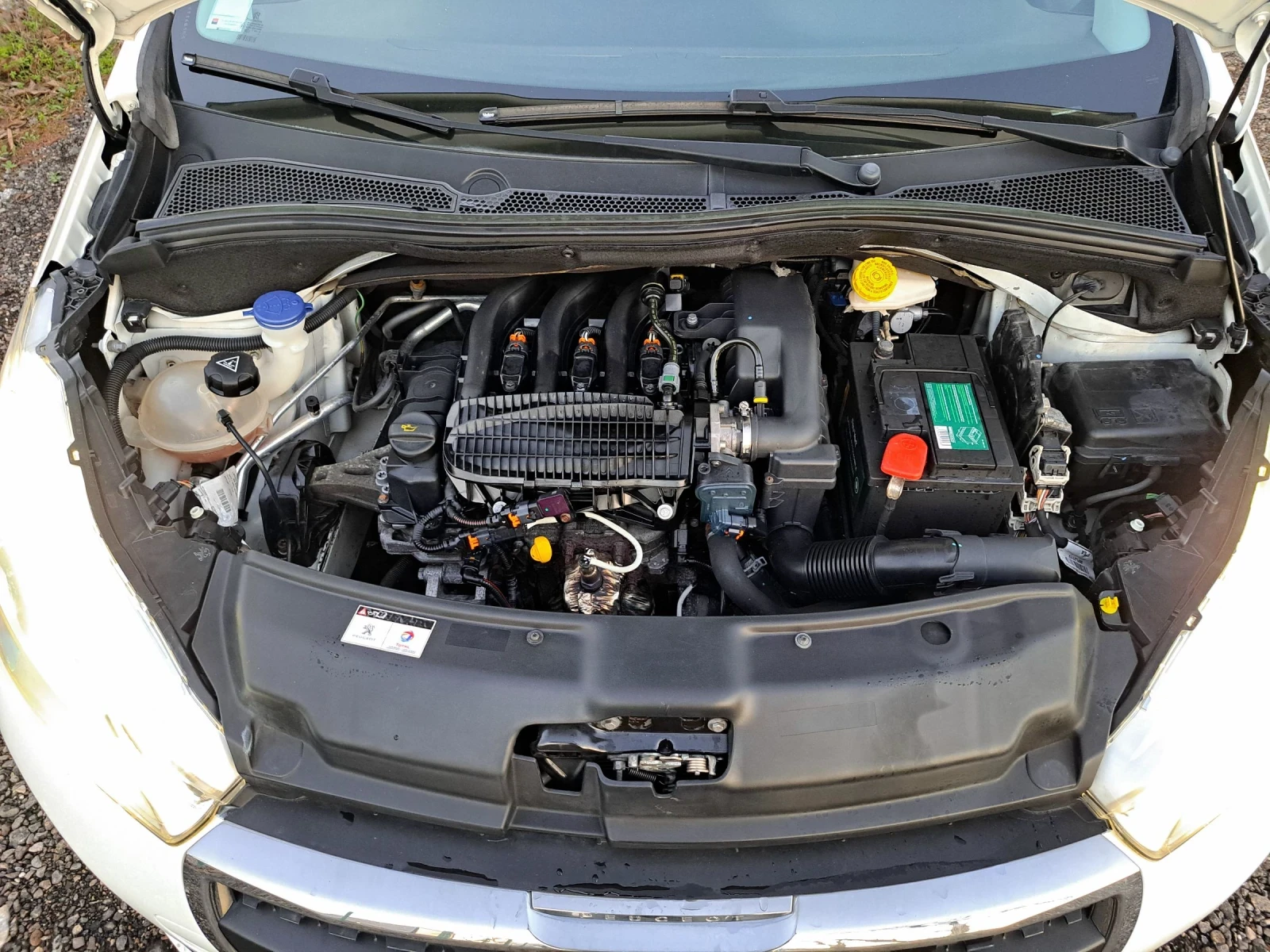 Peugeot 208 1.2 i | Mobile.bg   14