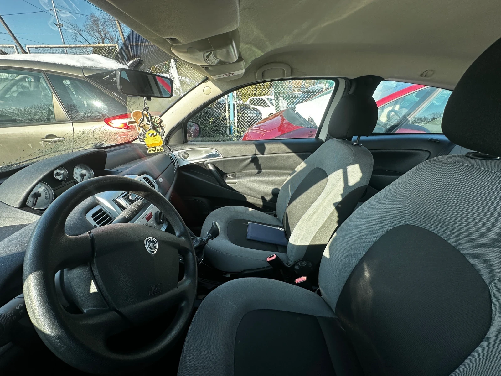 Lancia Ypsilon 1.2i 125, 800KM - изображение 3