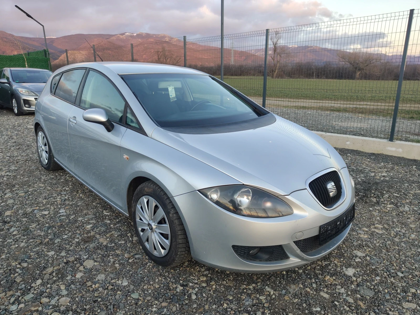 Seat Leon 1.6i 102  | Mobile.bg � ����������� 1