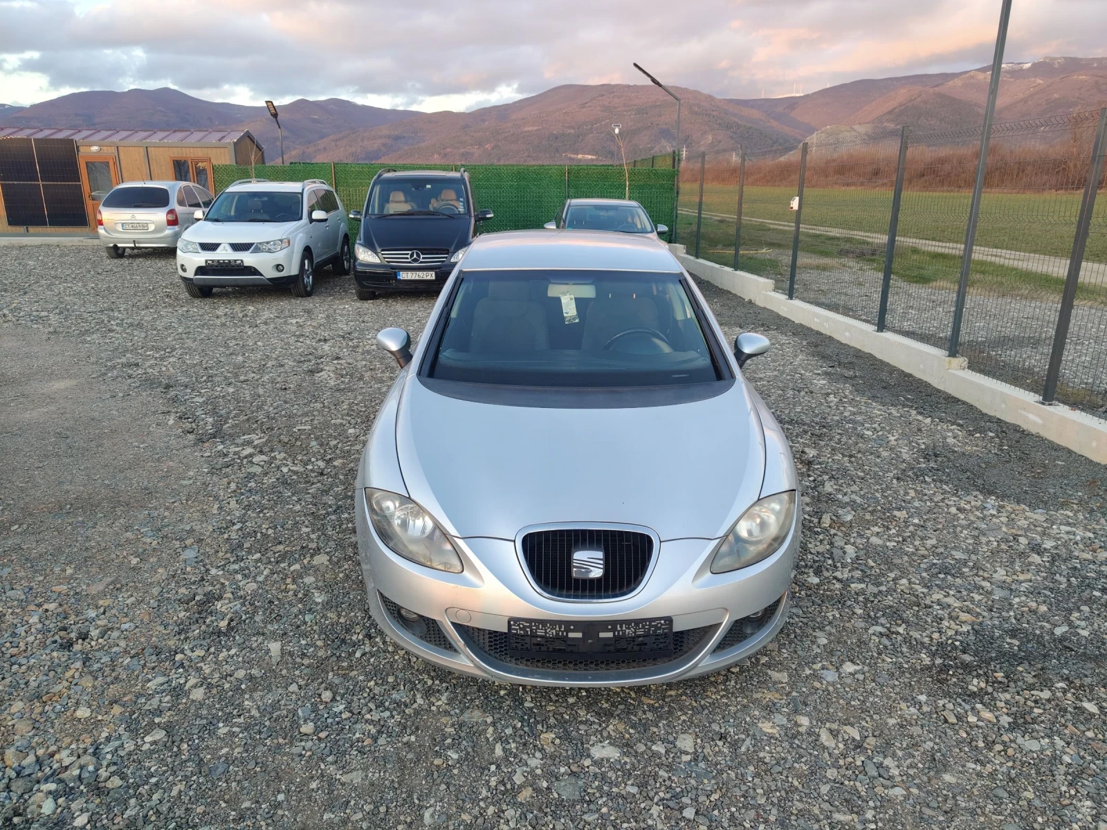 Seat Leon 1.6i 102  - изображение 3