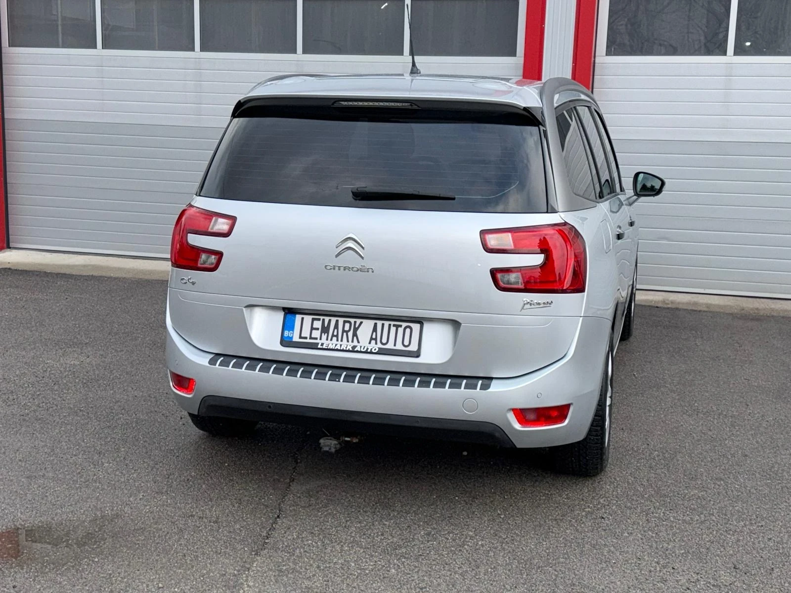 Citroen C4 Picasso 1.6HDI AUTOMATIK KEY LESS NAVI KAMERA EVRO 5B , снимка 8 - Автомобили и джипове - 53965674