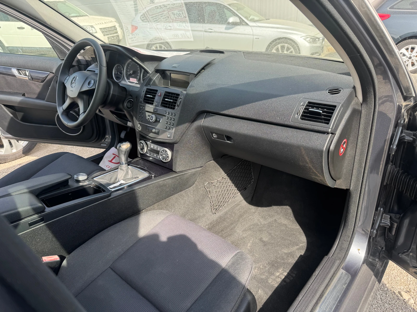 Mercedes-Benz C 220 CDI, снимка 10 - Автомобили и джипове - 54228453