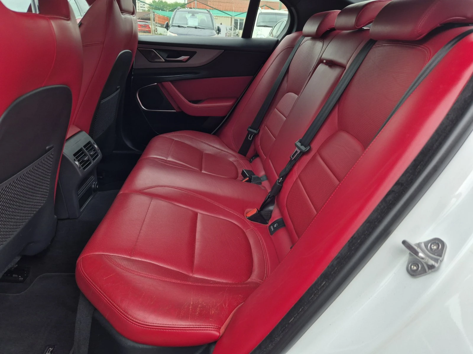 Jaguar XE 2.0D-R DYNAMIC-HSE-FACE LIFT-187000��-DIGITAL COCK | Mobile.bg � ����������� 15
