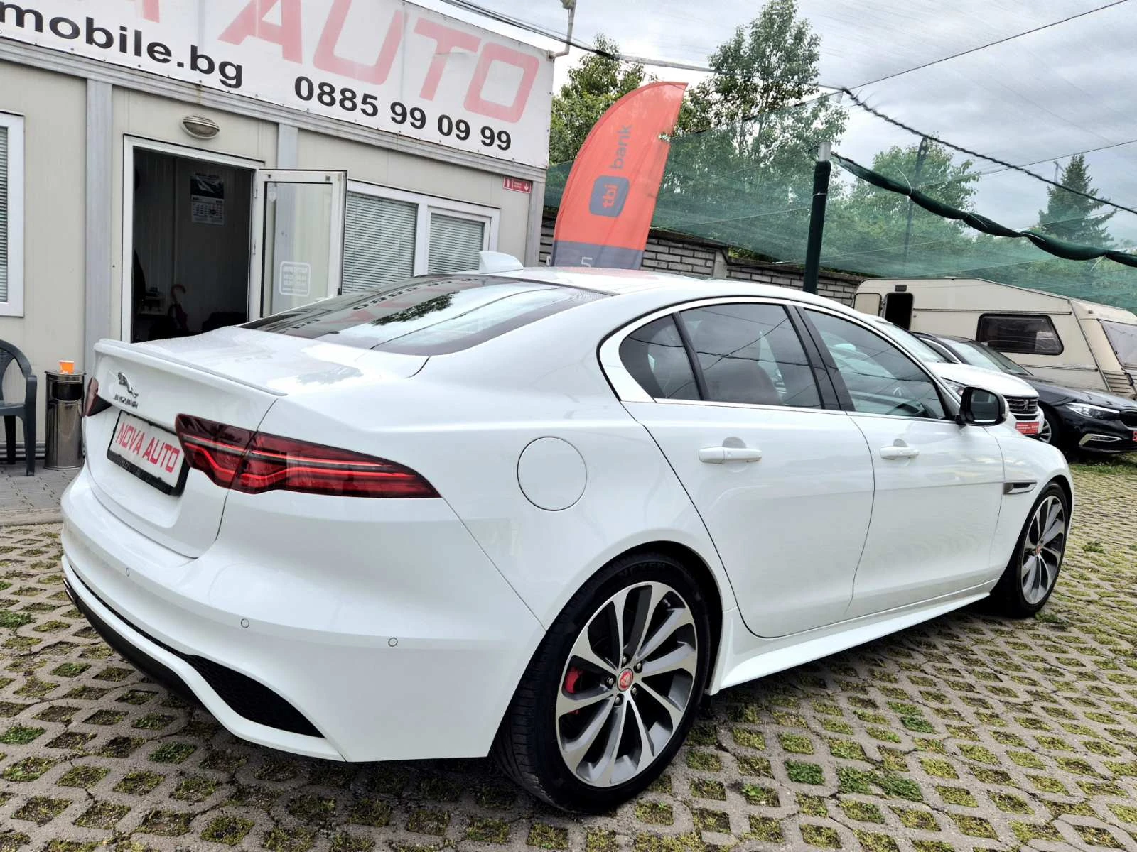 Jaguar XE 2.0D-R DYNAMIC-HSE-FACE LIFT-187000��-DIGITAL COCK | Mobile.bg � ����������� 4