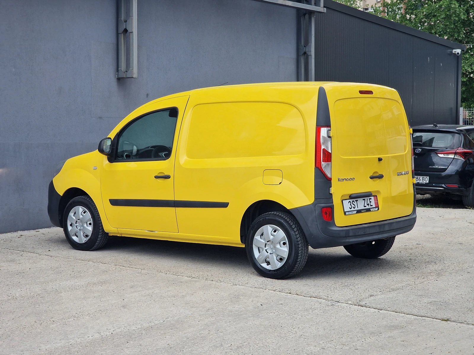 Renault Kangoo 1.5 DCi 78900km, снимка 7 - Автомобили и джипове - 54740450