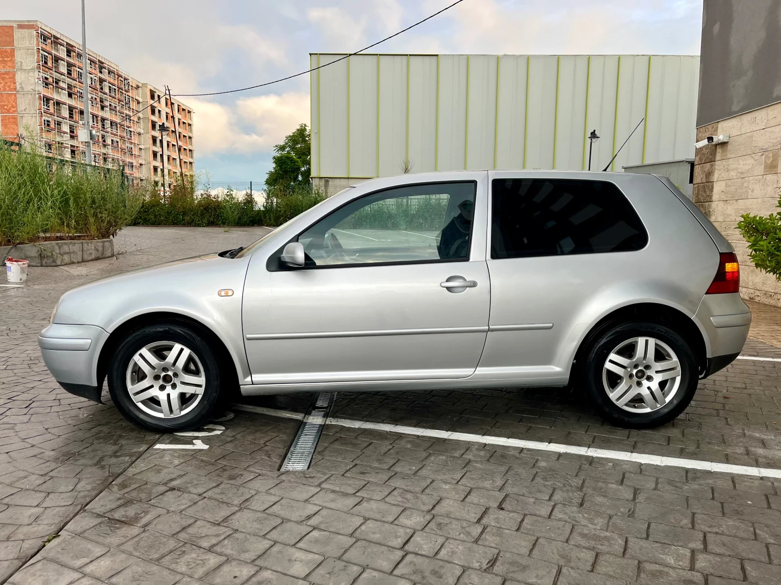 VW Golf 1.9TDI 131кс* ASZ* 6ck., снимка 3 - Автомобили и джипове - 54754763