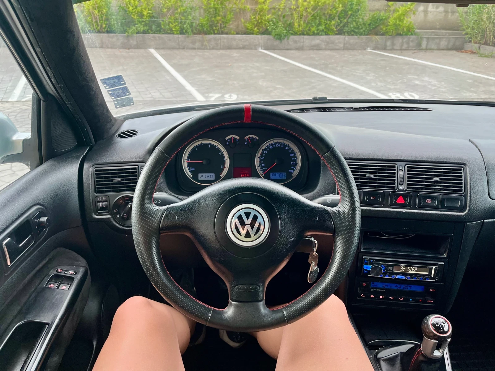 VW Golf 1.9TDI 131кс* ASZ* 6ck., снимка 9 - Автомобили и джипове - 54754763