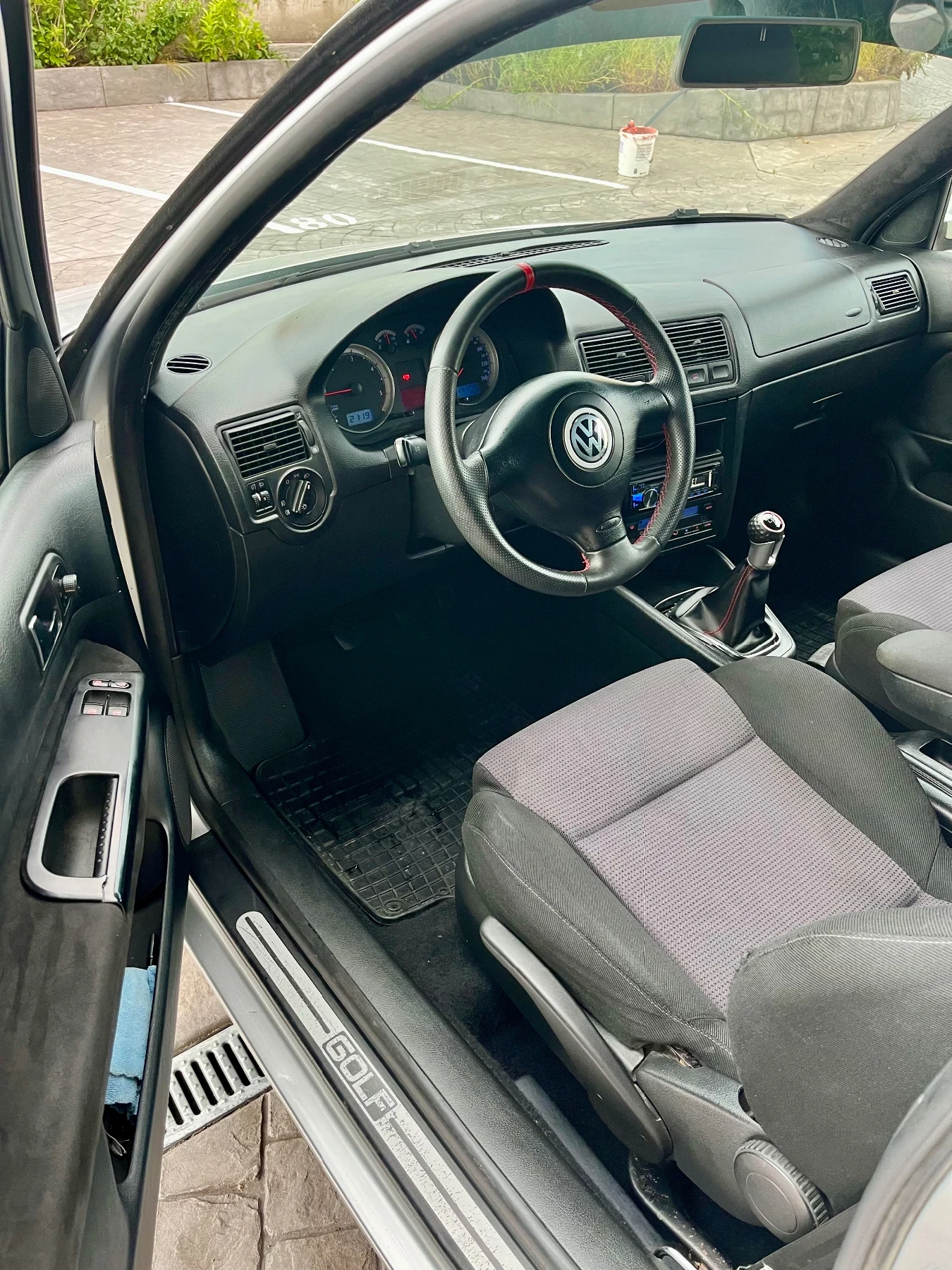 VW Golf 1.9TDI 131кс* ASZ* 6ck., снимка 8 - Автомобили и джипове - 54754763