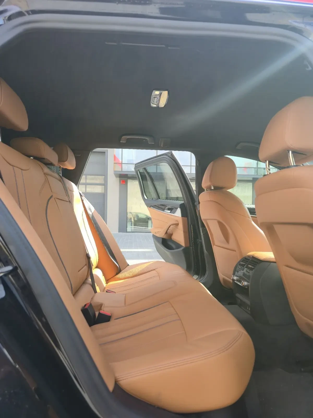 BMW 530 Msport* XD* Distr* Laser* Печка* Individual* Hud* , снимка 7 - Автомобили и джипове - 54857214