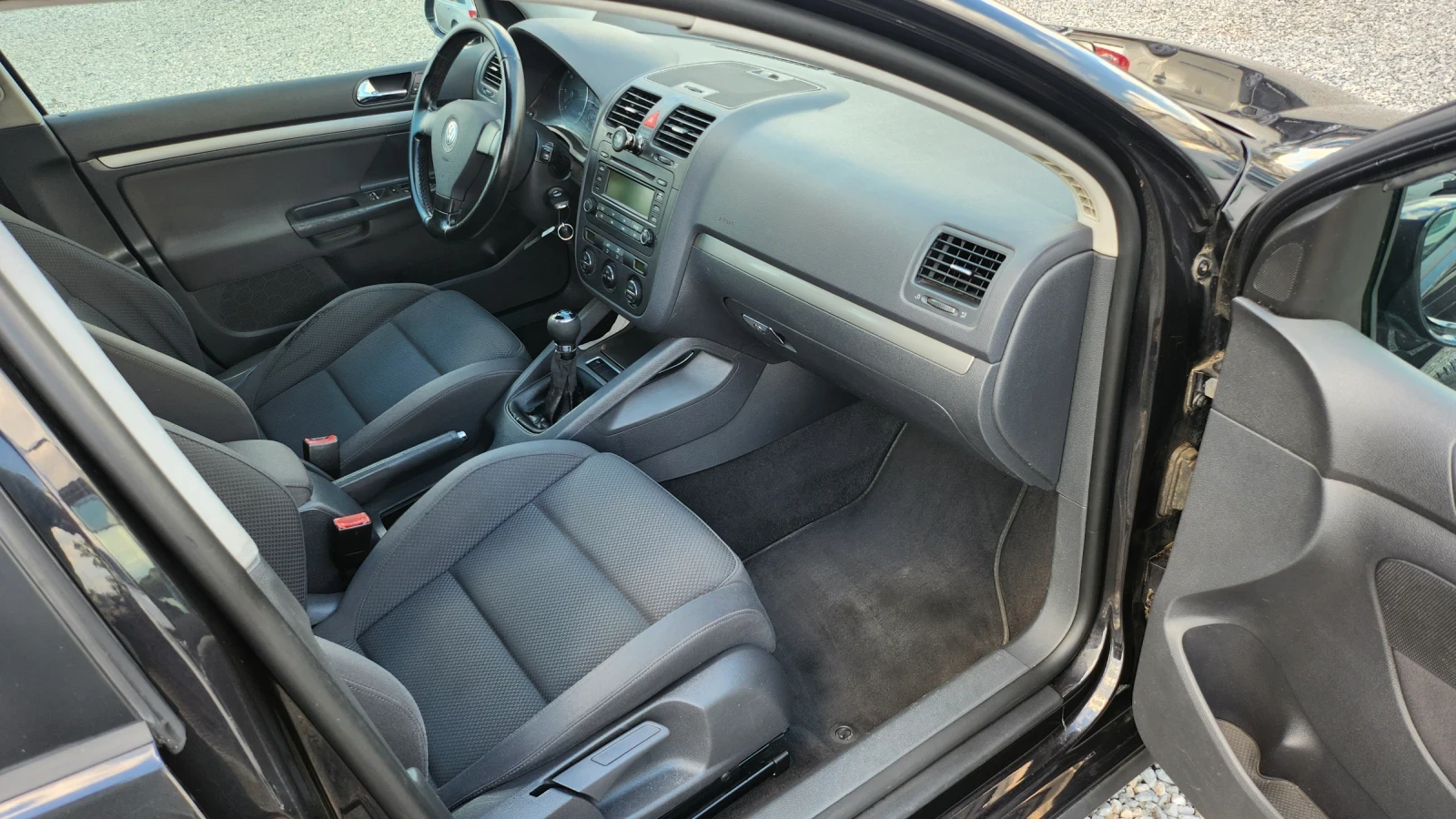 VW Golf 1.9 TDI 105 �.� | Mobile.bg � ����������� 14