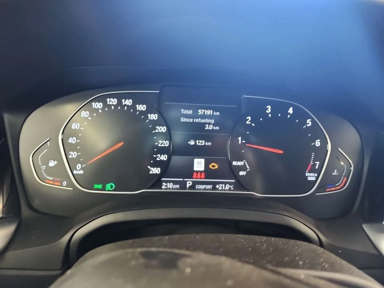 BMW 330 � �����/330I XDRIVE/CARFAX/2 �����/�������/������� | Mobile.bg � ����������� 9