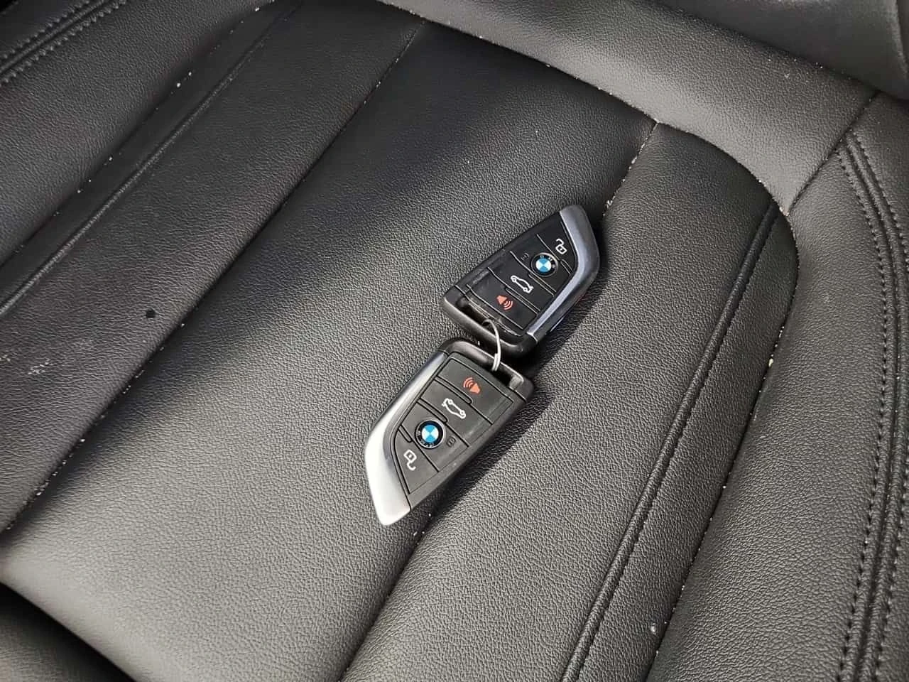 BMW 330 � �����/330I XDRIVE/CARFAX/2 �����/�������/������� | Mobile.bg � ����������� 8