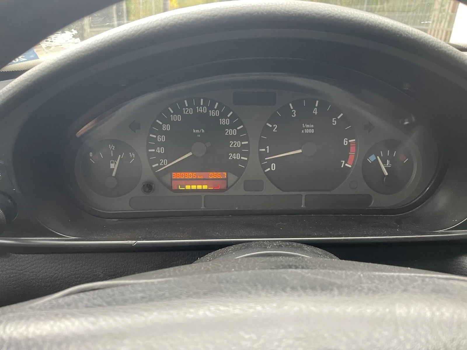 BMW 316 Compakt, снимка 7 - Автомобили и джипове - 55392914