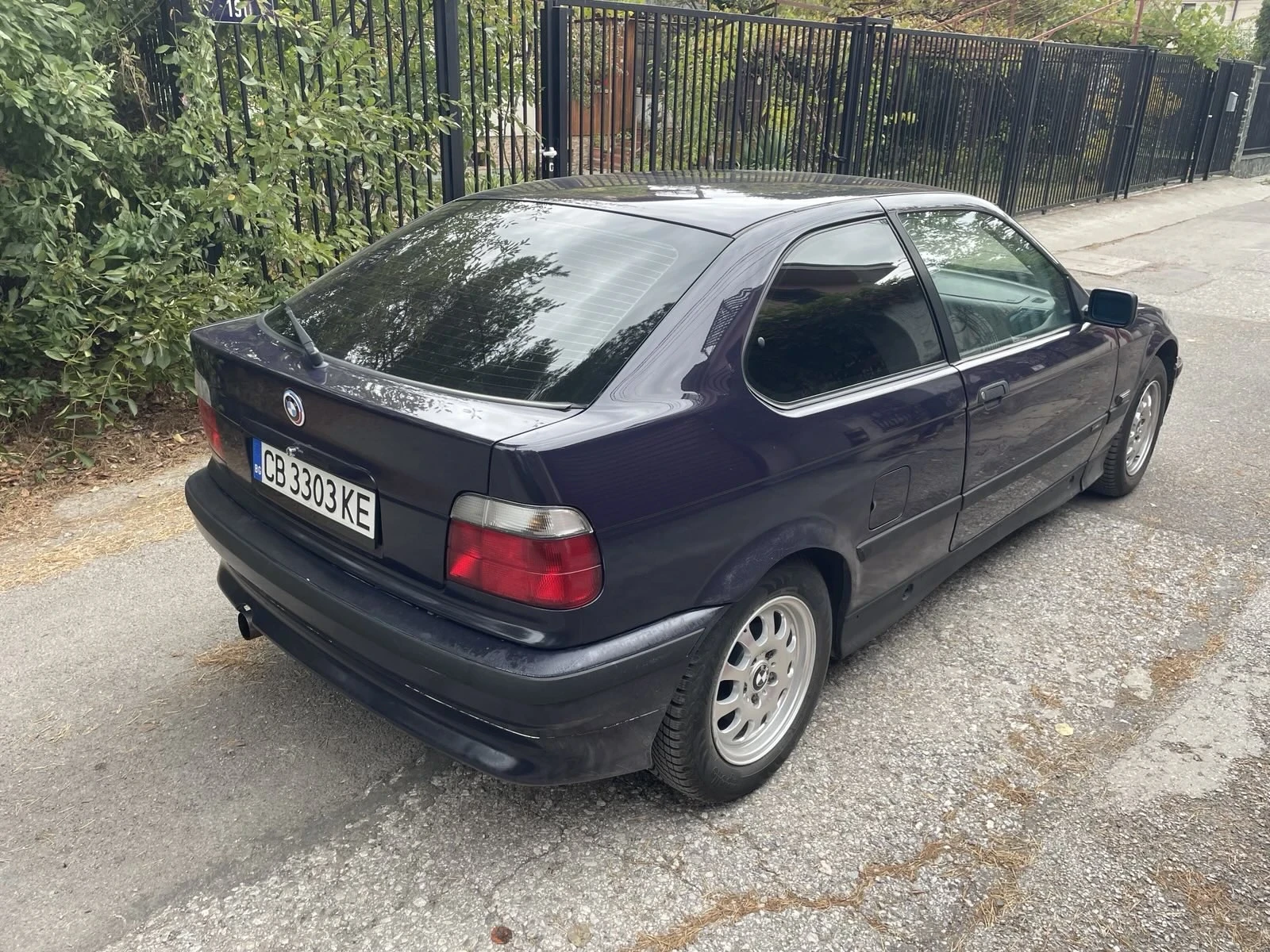 BMW 316 Compakt, снимка 2 - Автомобили и джипове - 55392914
