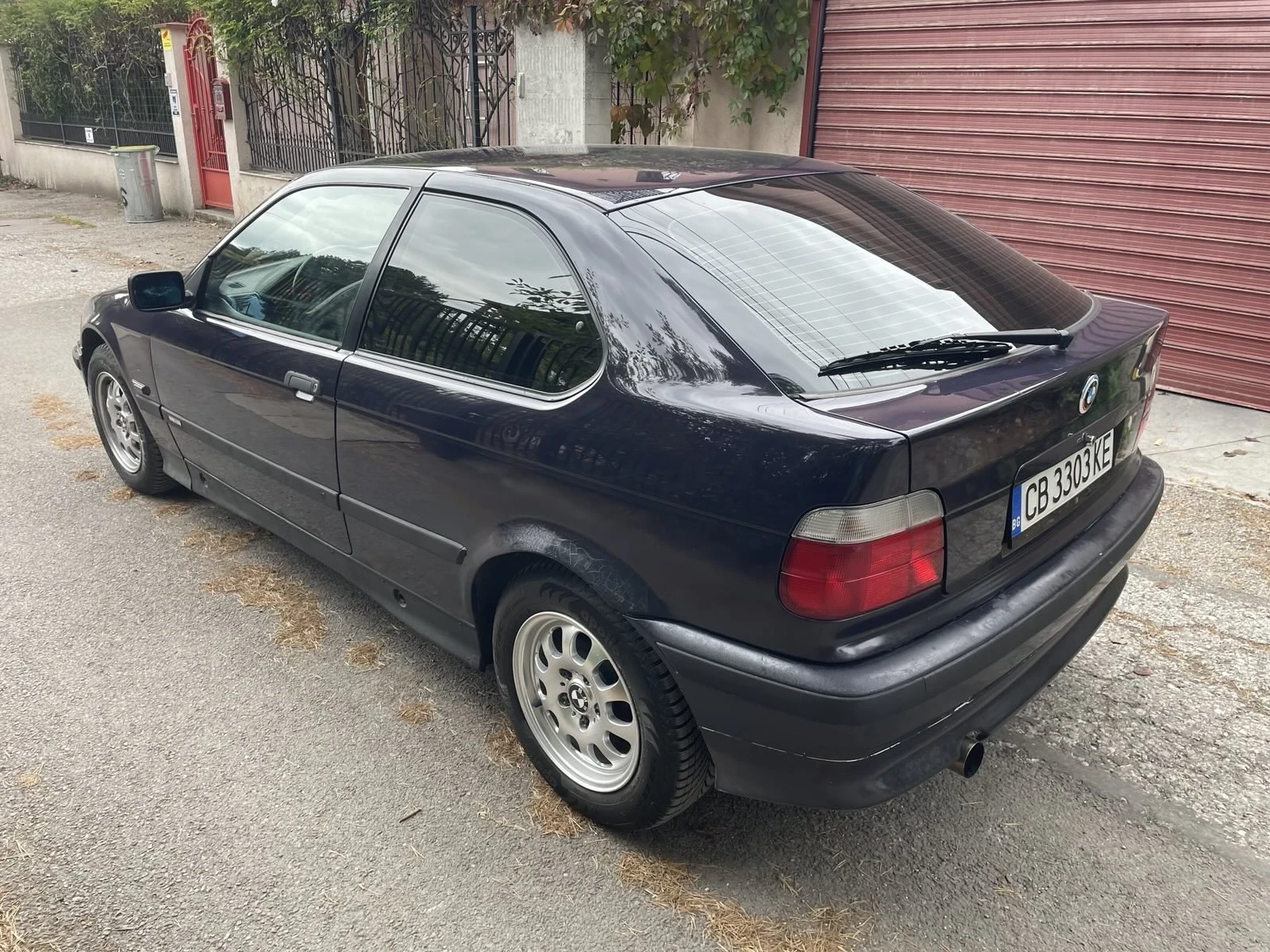 BMW 316 Compakt, снимка 3 - Автомобили и джипове - 55392914