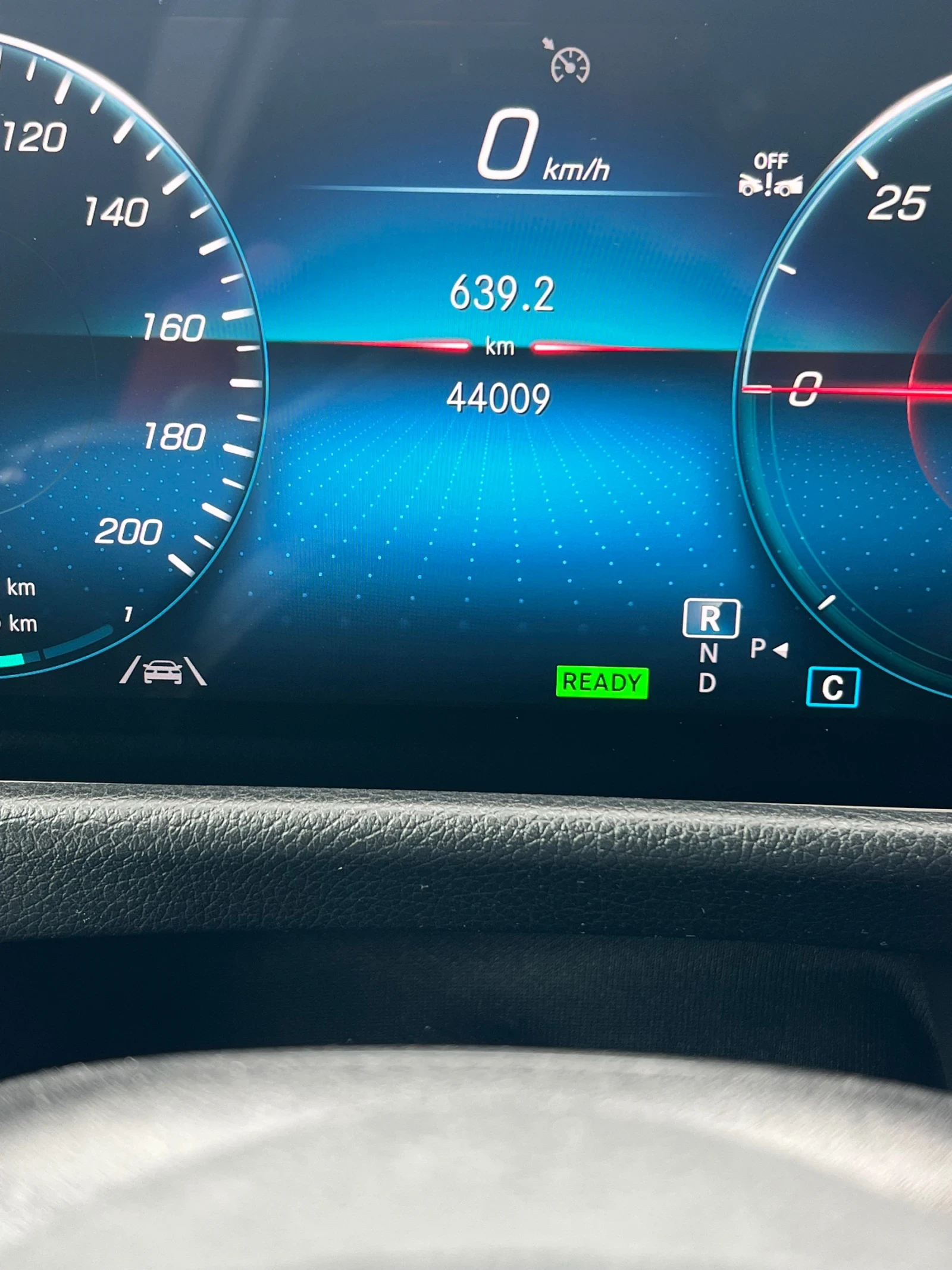 Mercedes-Benz EQB 350AMG/4Matic/full, снимка 11 - Автомобили и джипове - 55412131