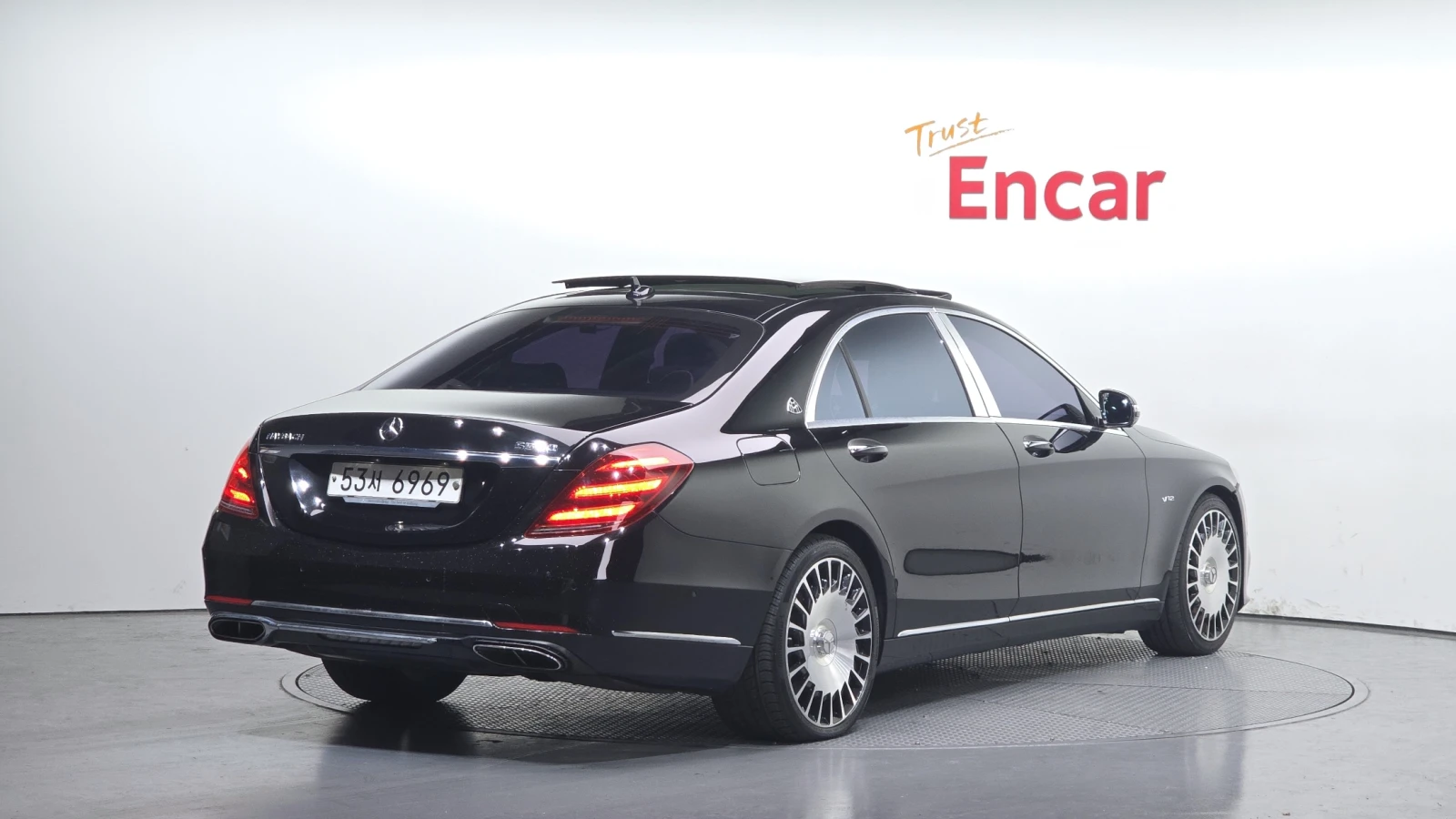 Mercedes-Benz S 500 BLIND SPOT* SOFT CLOSE* ЕЛ. БАГАЖНИК* КРАЙНА ЦЕНА, снимка 2 - Автомобили и джипове - 55435101