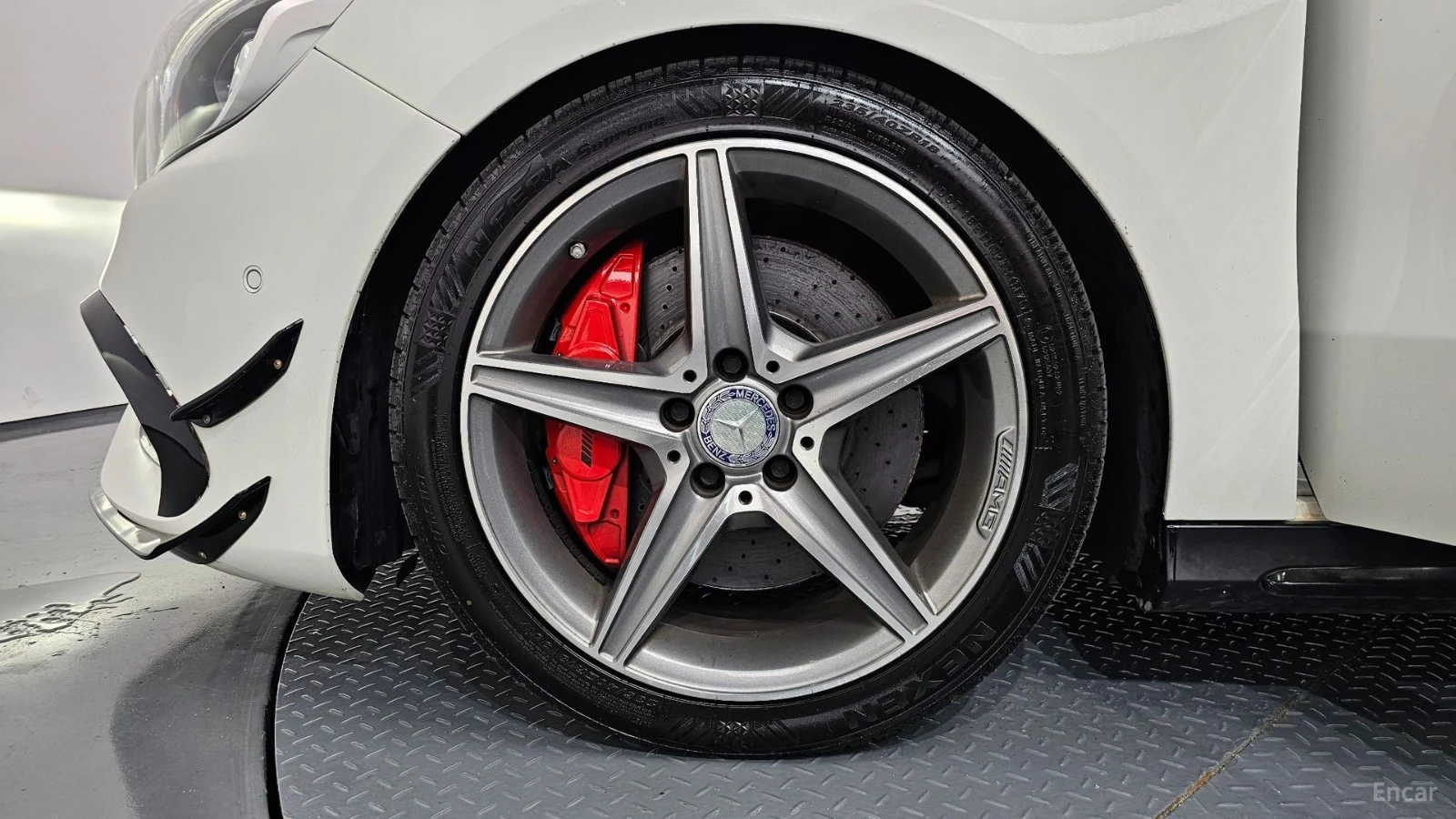 Mercedes-Benz A45 AMG 4MATIC* КОЖА* ПОДГРЕВ* ШИБИДАХ* КАМЕРА* , снимка 5 - Автомобили и джипове - 55449756