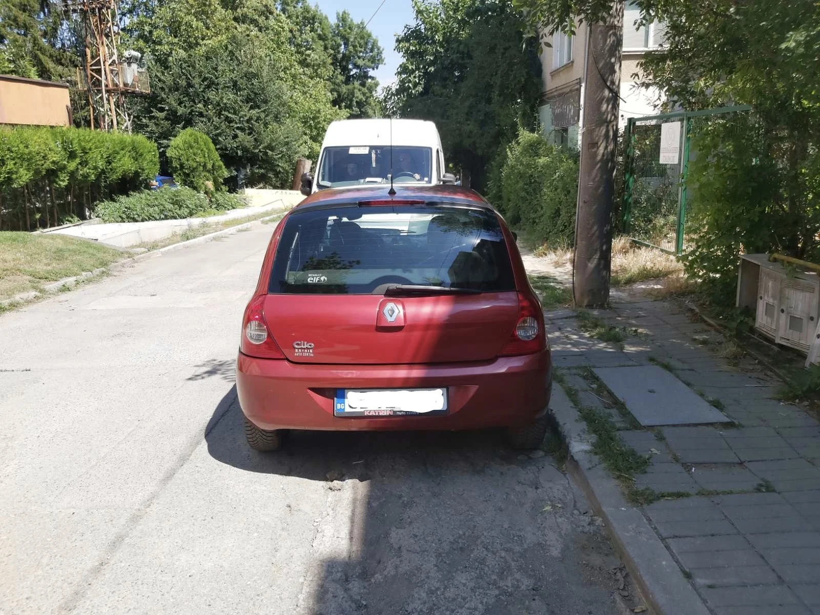 Renault Clio 1.2, снимка 8 - Автомобили и джипове - 55546615