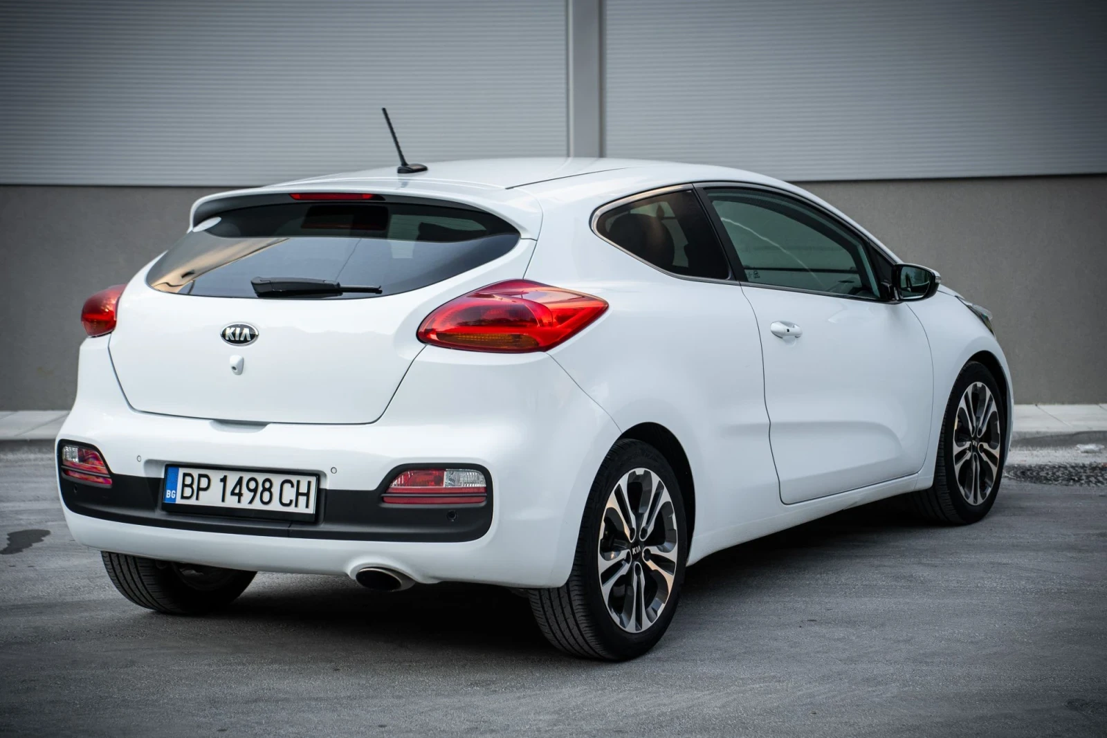 Kia Pro ceed Kia Pro ceed 1.6 GDI 140 к.с. (EURO 5), снимка 5 - Автомобили и джипове - 55945020