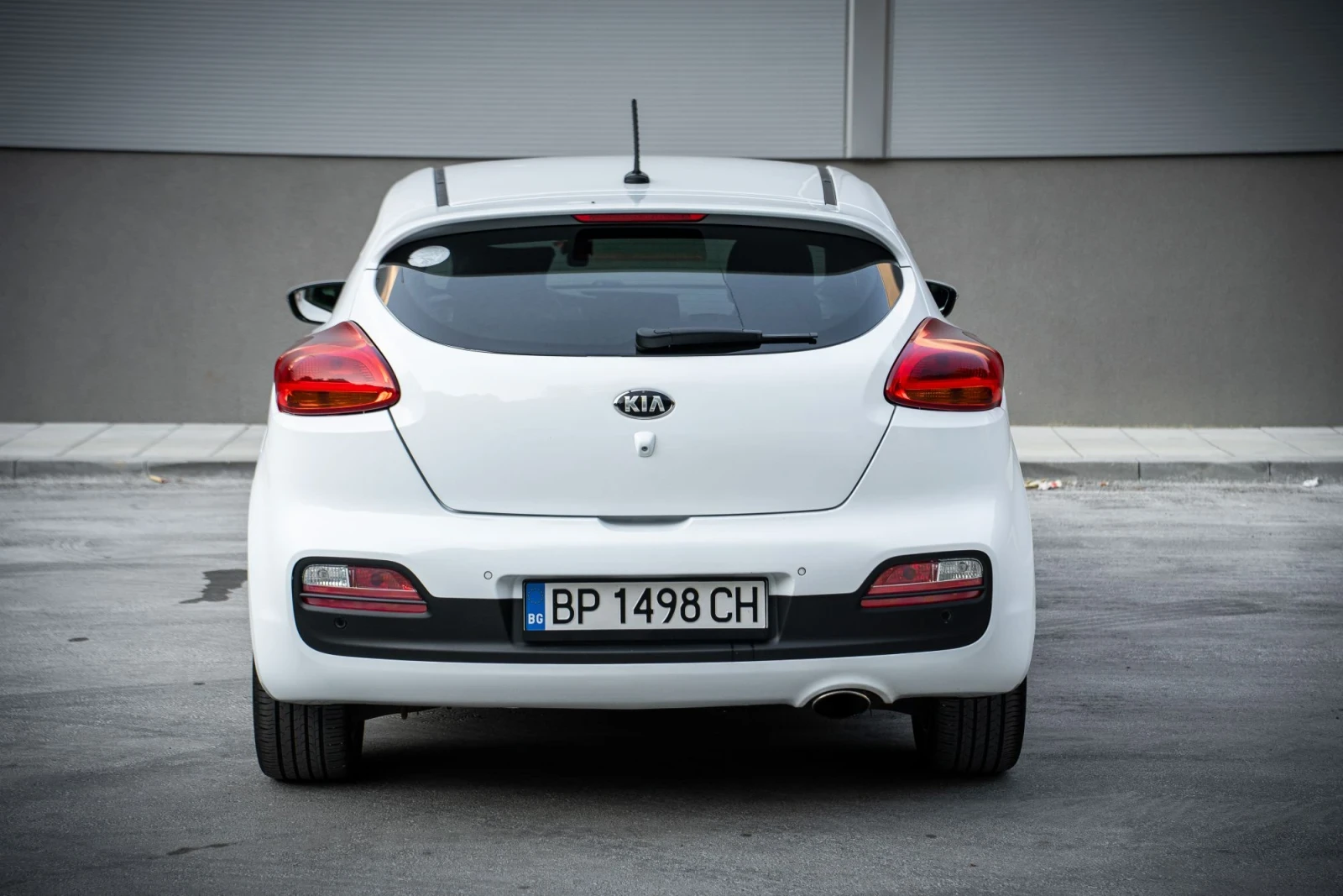 Kia Pro ceed Kia Pro ceed 1.6 GDI 140 к.с. (EURO 5), снимка 4 - Автомобили и джипове - 55945020