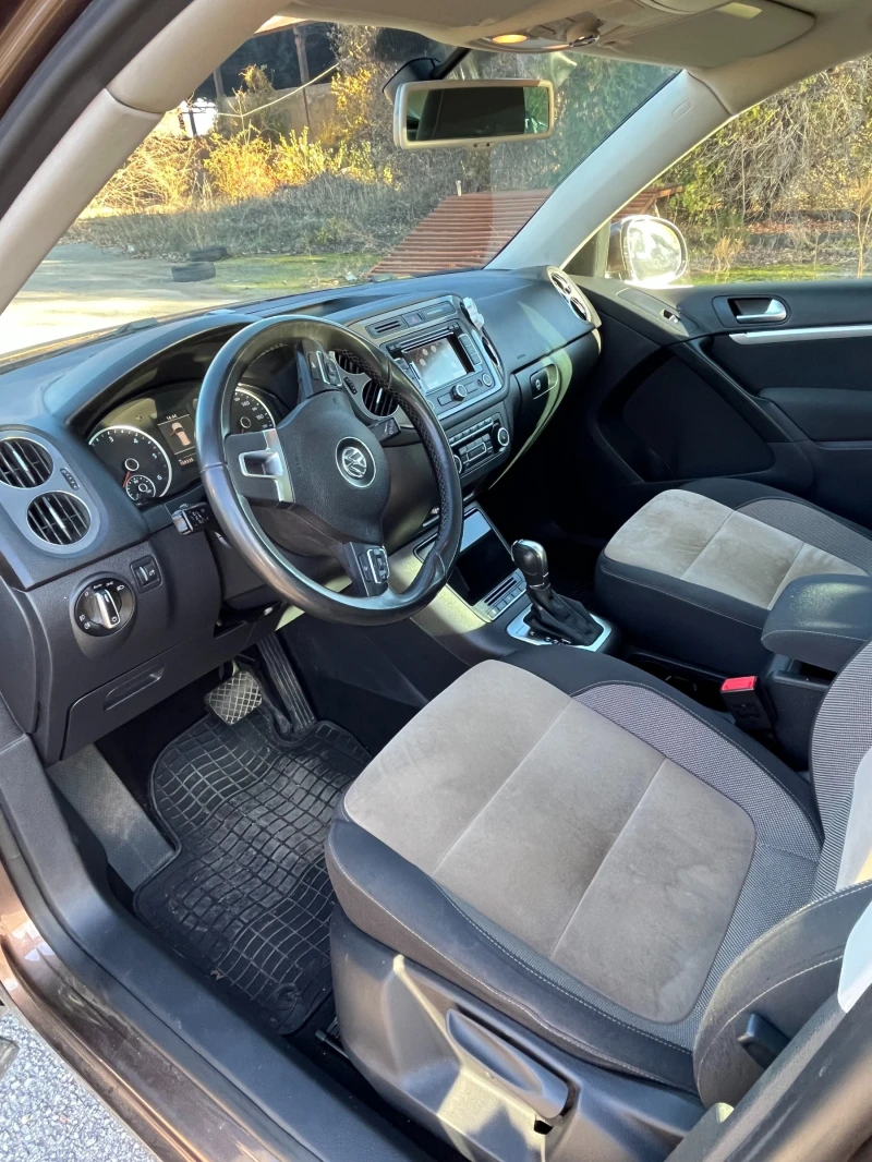 VW Tiguan 2.0 TDI / NAVI / ПАНОРАМА, снимка 12 - Автомобили и джипове - 48057032