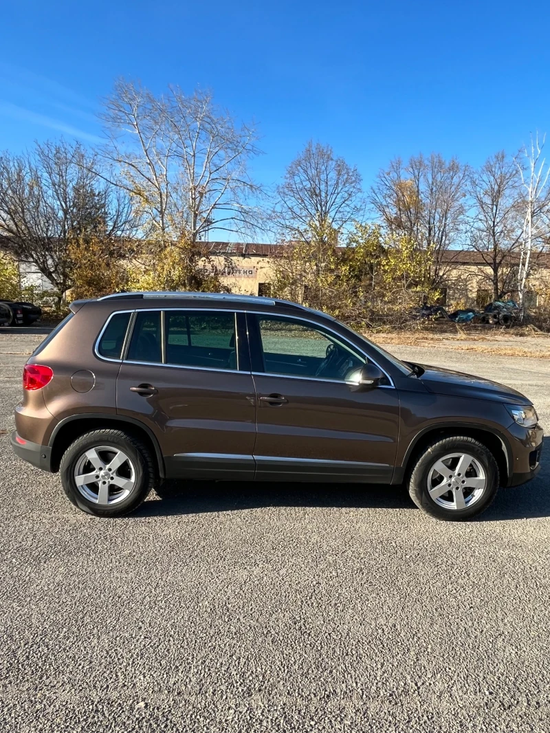 VW Tiguan 2.0 TDI / NAVI / ПАНОРАМА, снимка 7 - Автомобили и джипове - 48057032