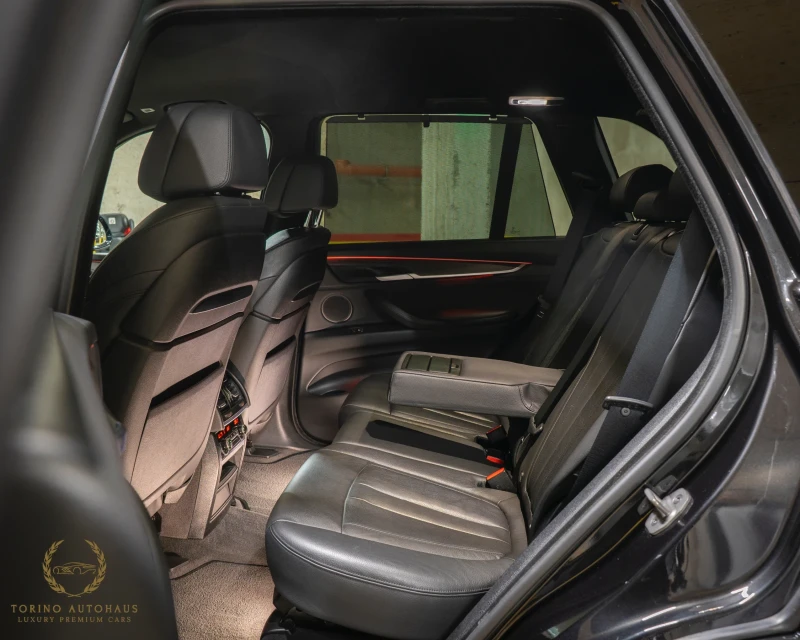 BMW X5 4.0D* M-PACKET* SOFT-CLOSE* KEYLESS* FULL MAX* , снимка 11 - Автомобили и джипове - 52993368