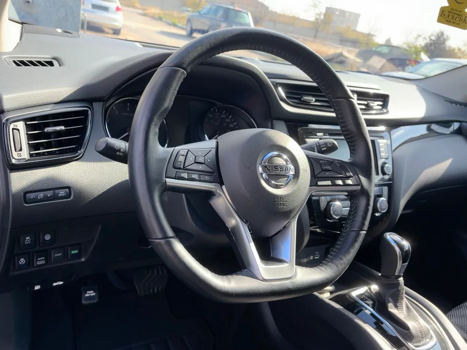 Nissan Qashqai 2.0 4x4  - изображение 8