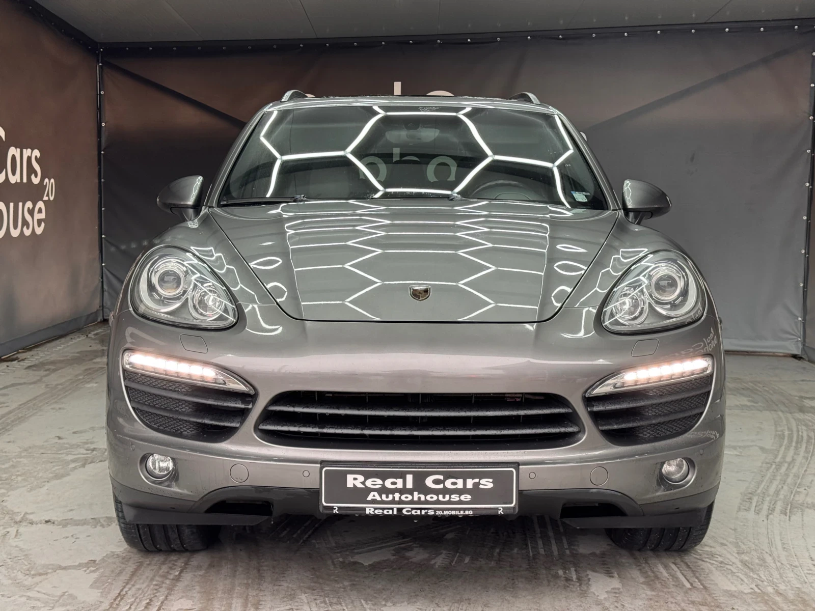 Porsche Cayenne S* 4.8 V8* BOSE* CAMERA* PANORAMA* 20 - изображение 2