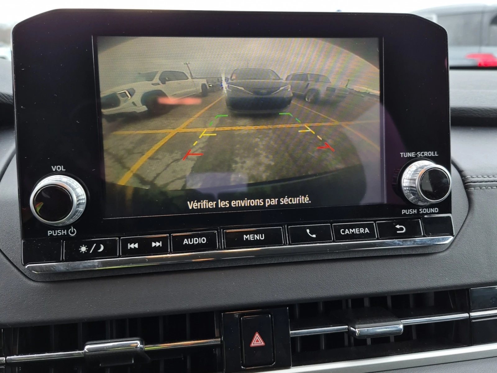 Mitsubishi Outlander ES PLUG-IN HYBRID * * CARFAX * * ���� ������ * *  | Mobile.bg � ����������� 11