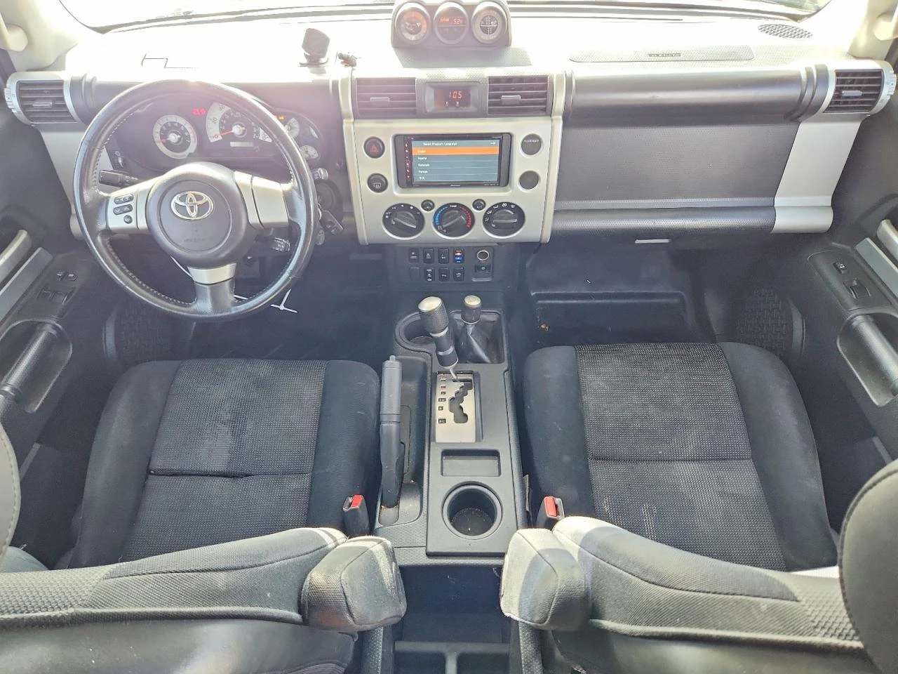 Toyota Fj cruiser 4l, снимка 8 - Автомобили и джипове - 53941316