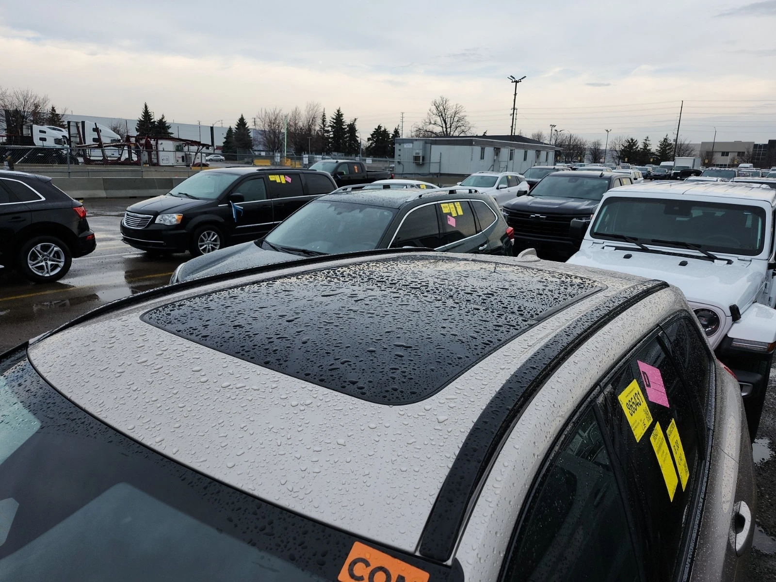 Volvo XC60 ULTRA DARK THEME * * CARFAX * * АВТО КРЕДИТ * * , снимка 11 - Автомобили и джипове - 54070108