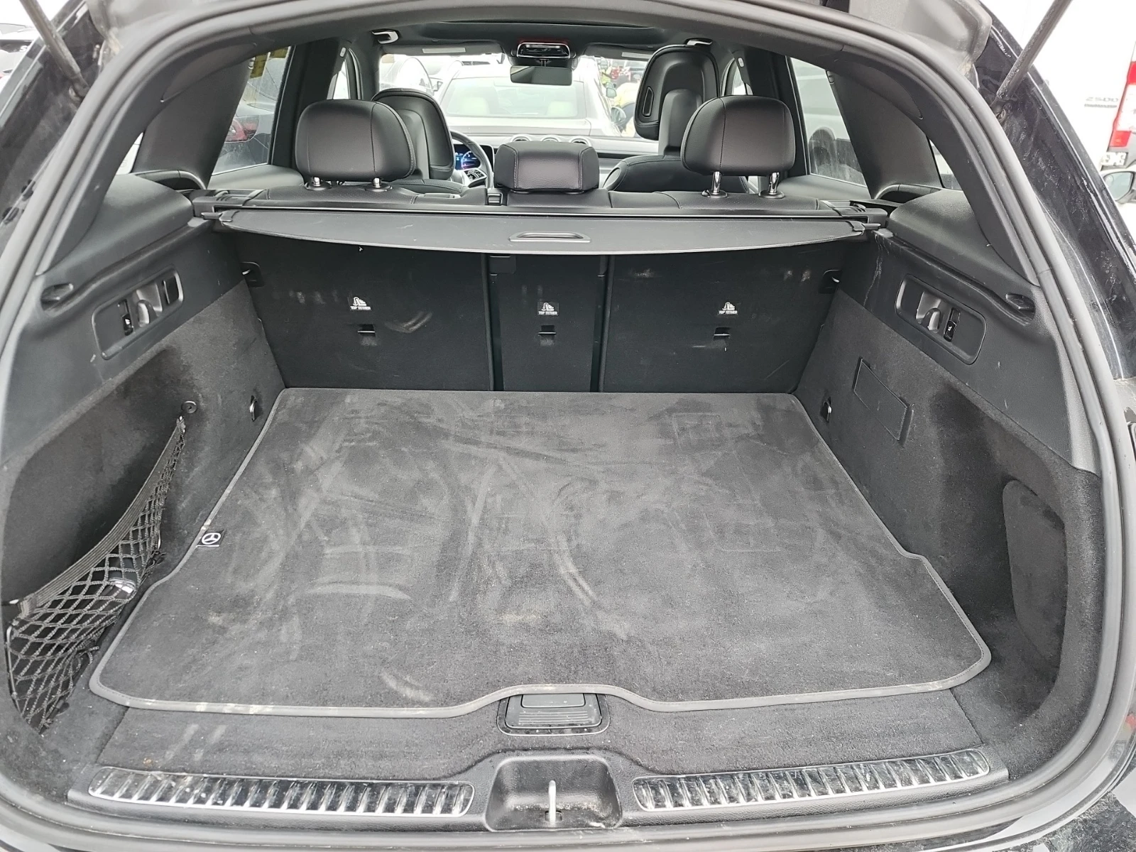 Mercedes-Benz GLC 300 4MATIC SUV, снимка 7 - Автомобили и джипове - 54459622