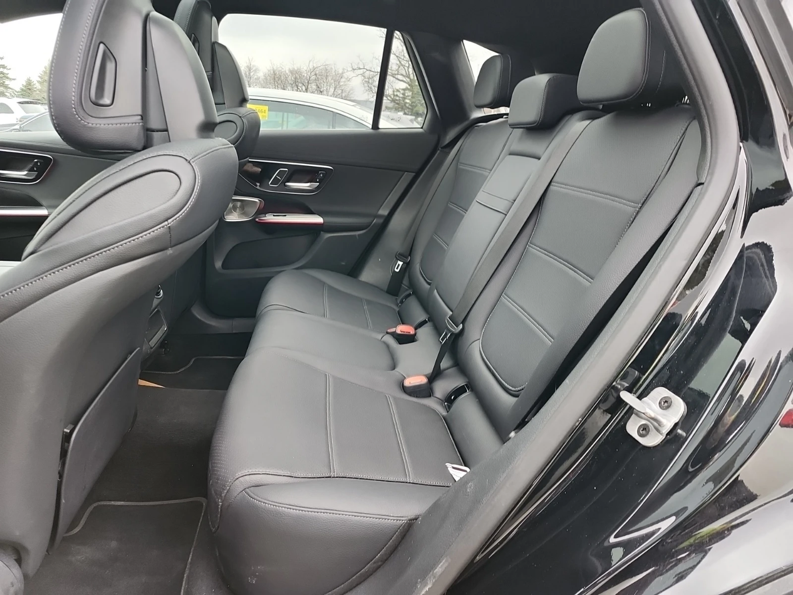 Mercedes-Benz GLC 300 4MATIC SUV, снимка 14 - Автомобили и джипове - 54459622