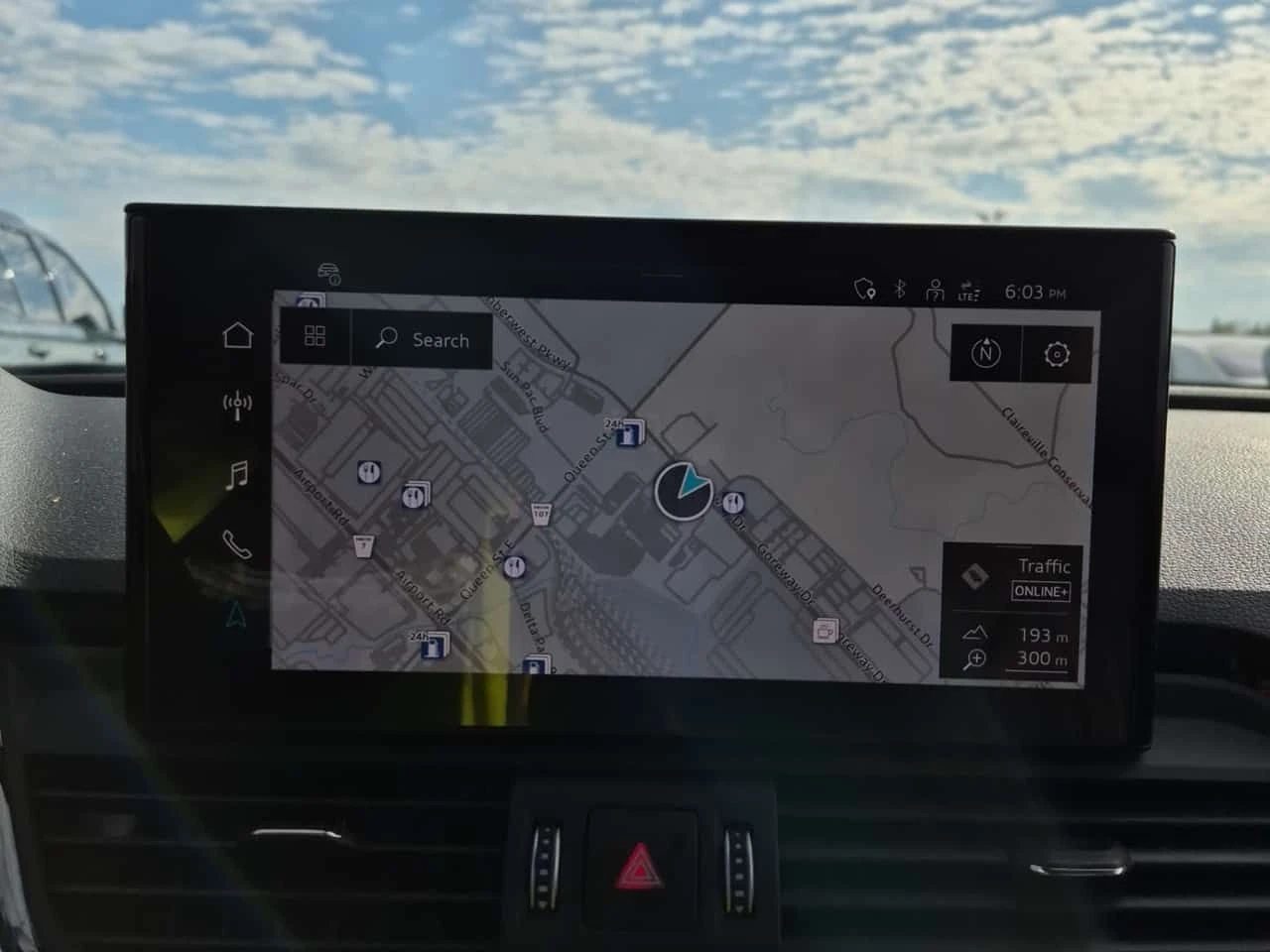 Audi Q5 * PROGRESSIV * S-LINE* ГЛАВНО ПРЕДСТАВИТЕЛСТВО* , снимка 11 - Автомобили и джипове - 54596347