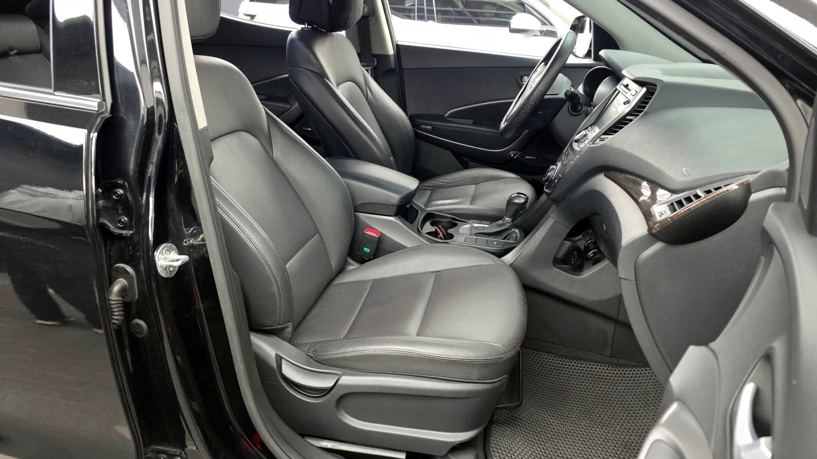 Hyundai Santa fe, снимка 11 - Автомобили и джипове - 54847463