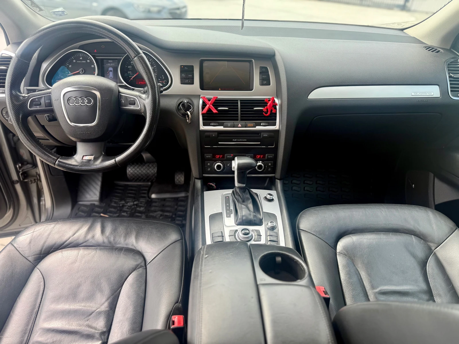 Audi Q7 3.6 i+ gaz Собствен лизинг, снимка 15 - Автомобили и джипове - 55044352